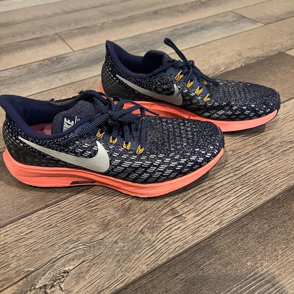 Nike Air Zoom Pegasus 35 running shoes - Picture 1 of 8